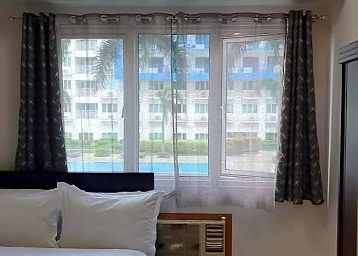 Vangie's Place At Sea Residences Манила