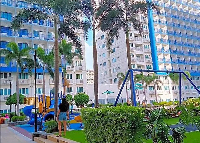 Vangie's Place At Sea Residences 4*